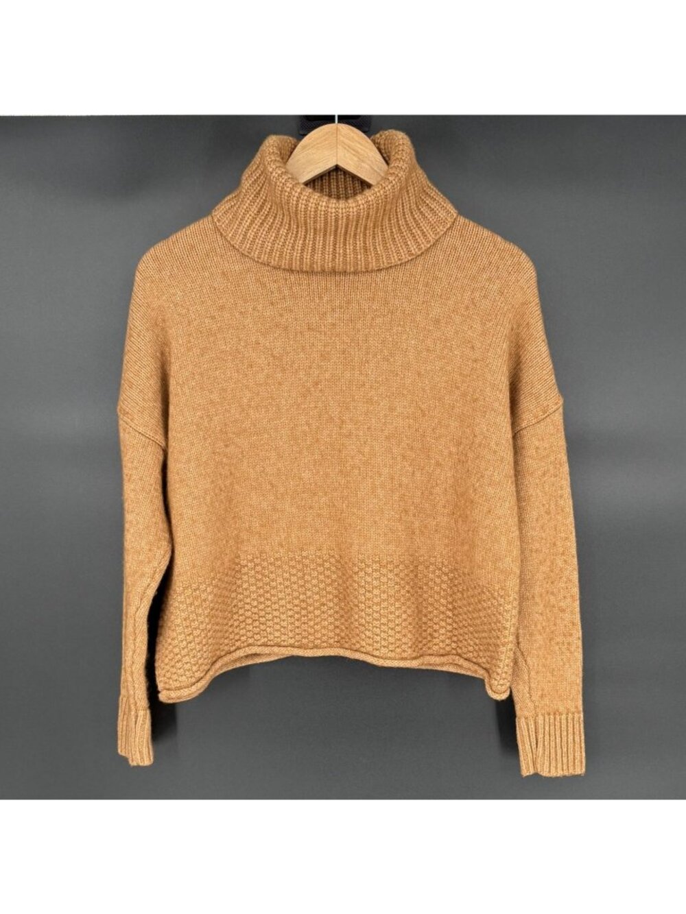Madewell Women's Sadler Turtleneck Sweater M Camel Tan Boxy Cropped Preppy
